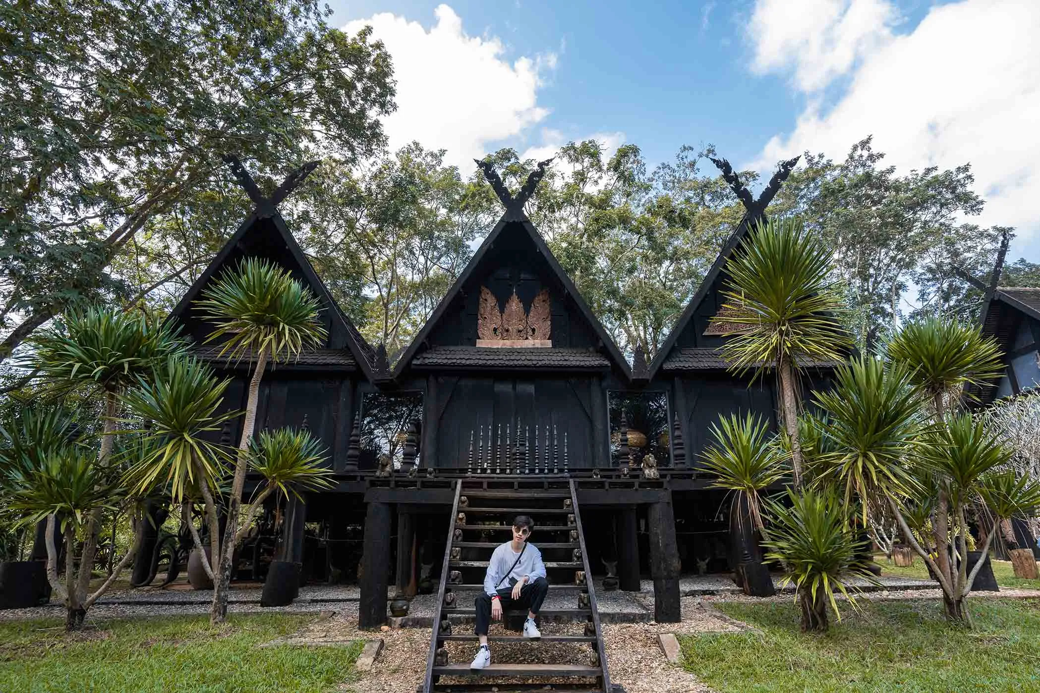 Baan Dam Museum – Black House